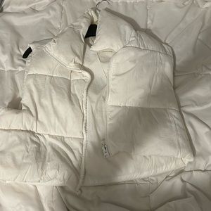 White cropped puffer vest